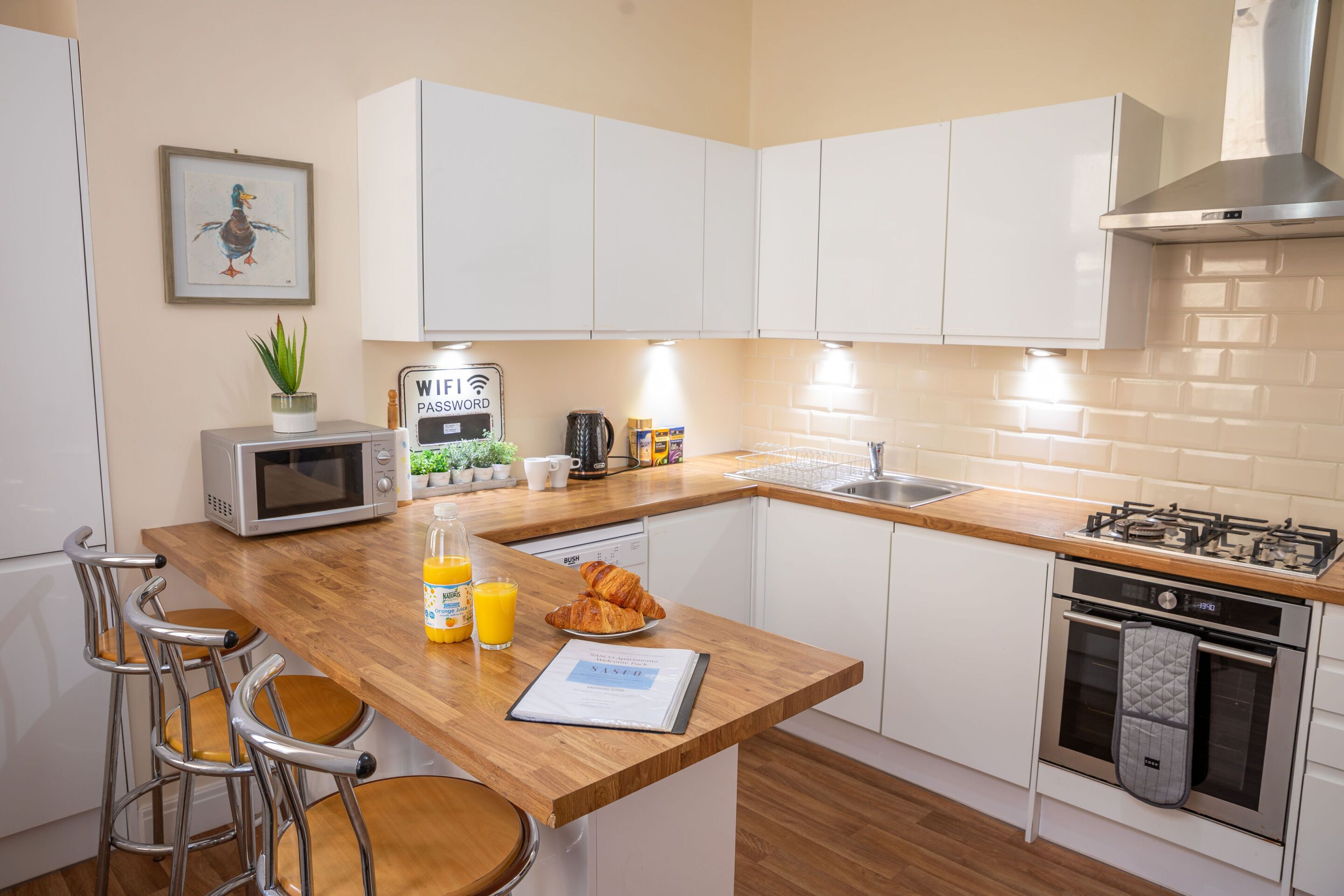 獨棟房屋, 私人浴室 | 公共廚房