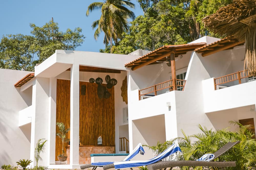 Solez Zihuatanejo