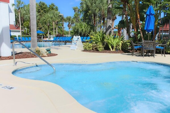 Outdoor pool, a heated pool