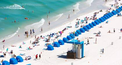 🌴 Mango Bay Casita | Cozy Beach Cottage • Walk to Beach • Monthly Rental ➠ 770 Unit 2