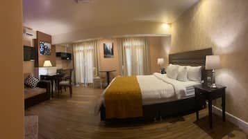 Presidential Studio Suite | Egyptian cotton sheets, premium bedding, down comforters