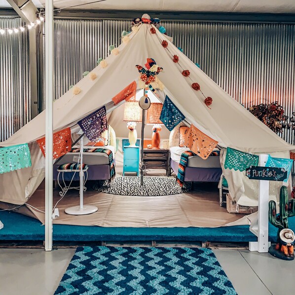 Cabane | 10 chambres, Wi-Fi gratuit, draps fournis