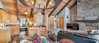 Big Sky Condo w/ Resort Amenities & Mountain Views