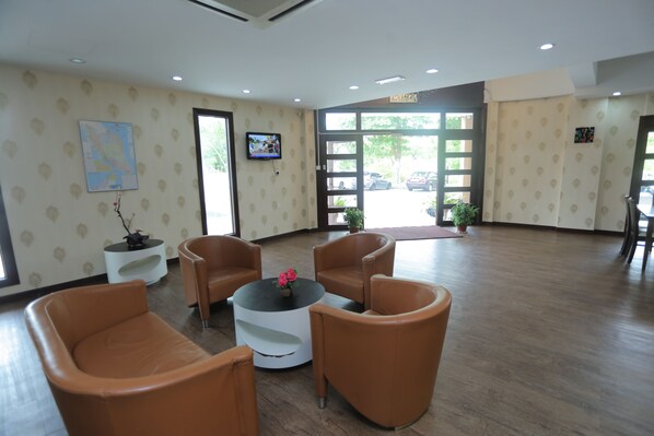 บริเวณนั่งเล่นที่ล็อบบี้