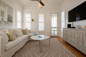 Smart-TV og DVD-spiller