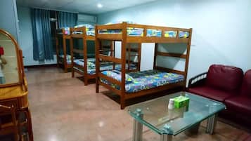 4 Schlafzimmer
