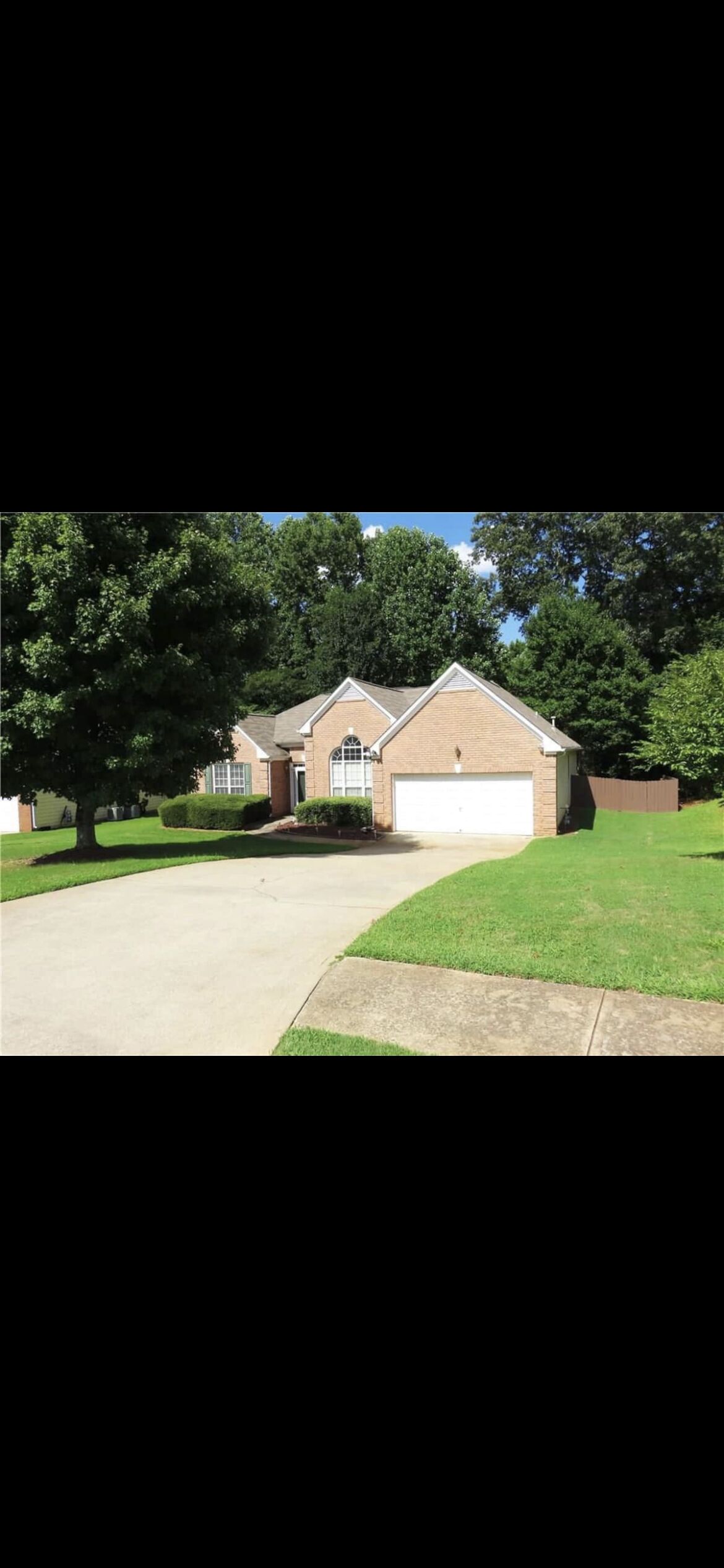 COZY NEST: Family friendly w BBQ & Screened Porch