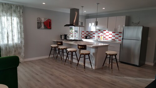 Modern Brand New 1 bedroom 1 bath apartment