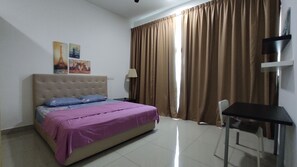 3 bedrooms, iron/ironing board, WiFi, bed sheets - D Paradise 1 with High Speed Wifi & Amenities (Bayan Lepas)