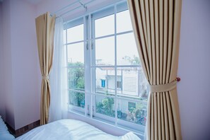 Familien-Zweibettzimmer | Allergikerbettwaren, Minibar, Schreibtisch, Bügeleisen/Bügelbrett