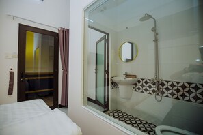 Bathroom - Rome Hostel (Tuy Hoa)