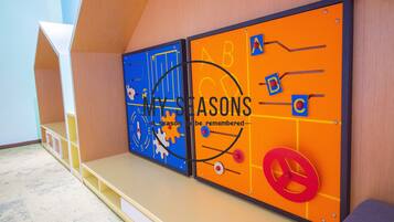 Children’s play area – indoor