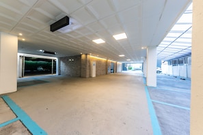 Free self parking