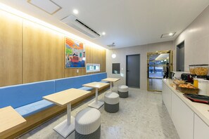 Free daily self-serve breakfast - Brown Dot Hotel Sasang Renecite (Busan)