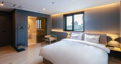 Brown Dot Hotel Sasang Renecite