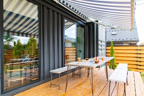 Hus (Private Vacation Home, LARGO) | Terrasse/gårdhave