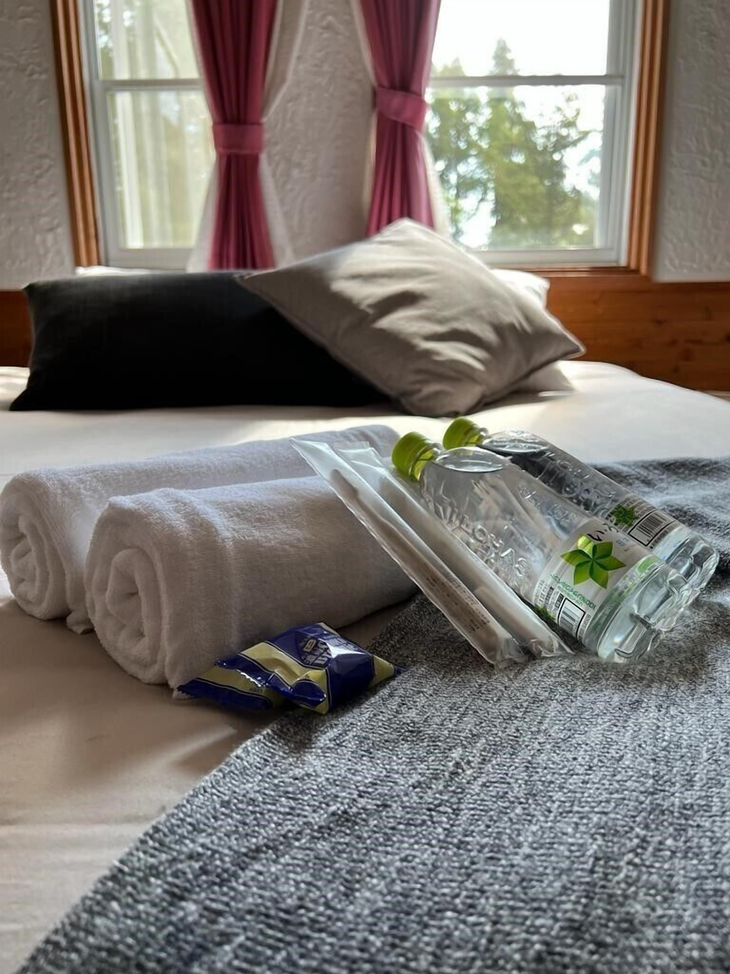 Chambre (Queen) | Wi-Fi gratuit, draps fournis