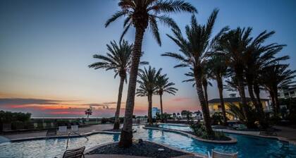 Luxus am Wasser, Family Beach House, vier Balkone mit spektakulärer Aussicht.