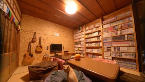 Interior detail - IZU Riders inn Boronco (Kawazu)