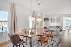 Dining - Haven - Popular 2-bdr Apt in Central Copenhagen (Copenhagen)