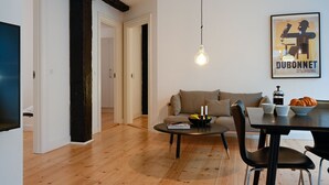 Living area - Beautiful 3-bedroom Apartment in a Lovely Neighborhood of Christianshavn (Copenhagen)