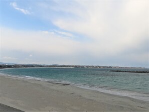 Tæt på stranden