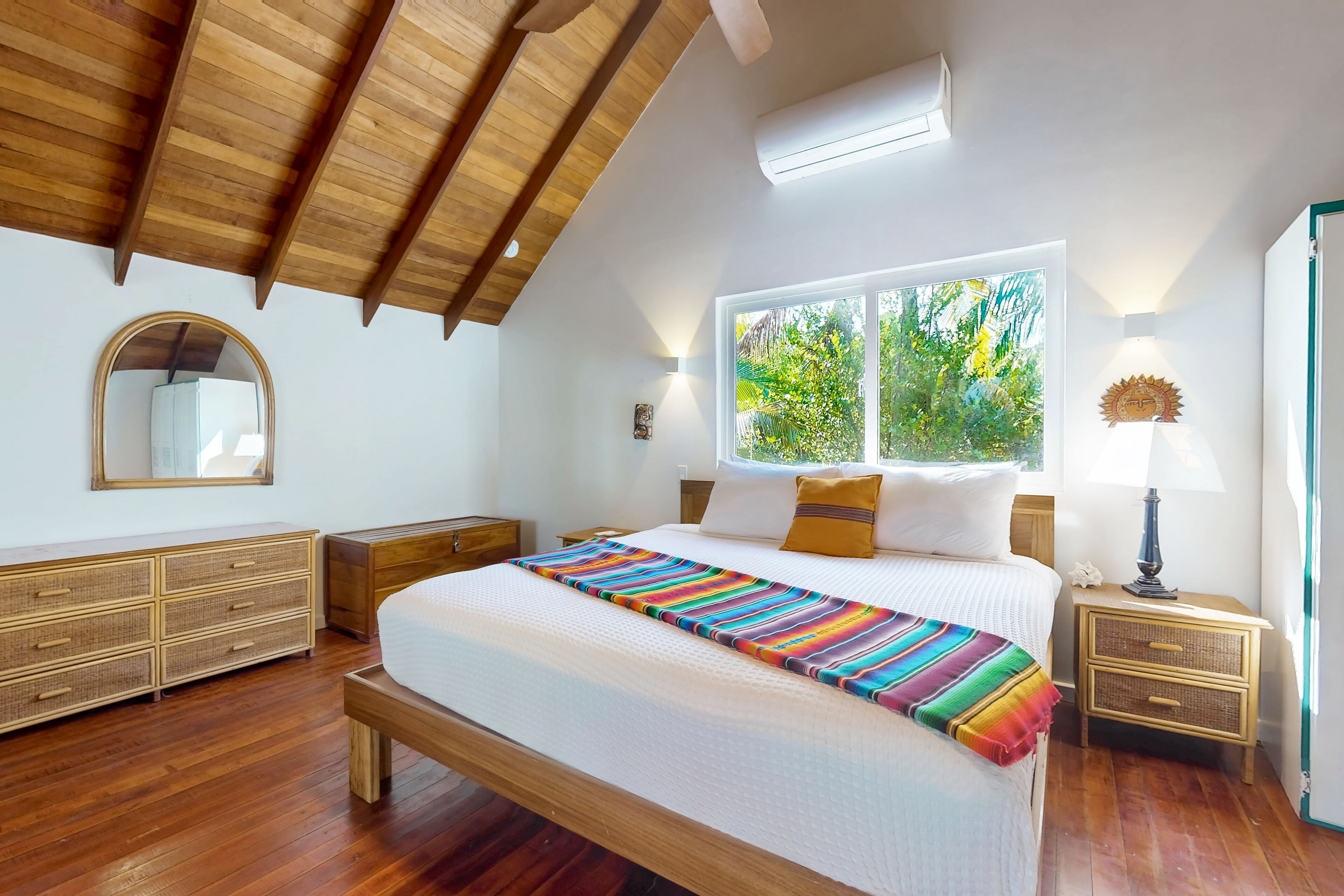 Accès Internet, draps fournis