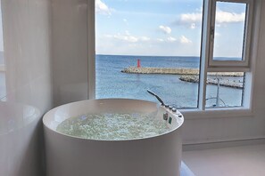 Room (501 Deluxe(Ocean view)) - Jib (Gangneung)