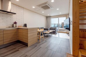 Room (A-2(Swimming pool&SPA)) | 5 bedrooms - Yeosu AG Spa Ville Fent (Yeosu)