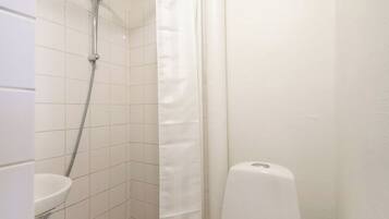 Apartment, 1 Bedroom, City View | Bathroom