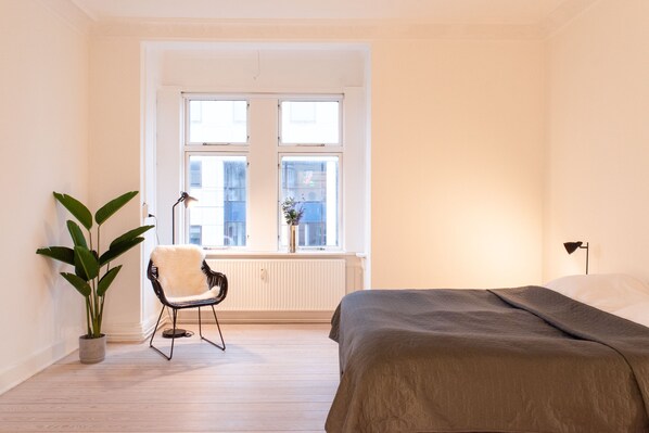 Appartement, 2 chambres, réfrigérateur | 2 chambres, fer et planche à repasser