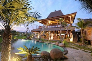 Outdoor pool, open 7:00 AM to 8:00 PM, pool umbrellas, sun loungers