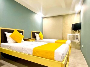 Deluxe Room | Free WiFi, bed sheets