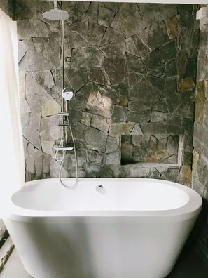 Superior Chalet | Bathroom | Eco-friendly toiletries, hair dryer, slippers, towels