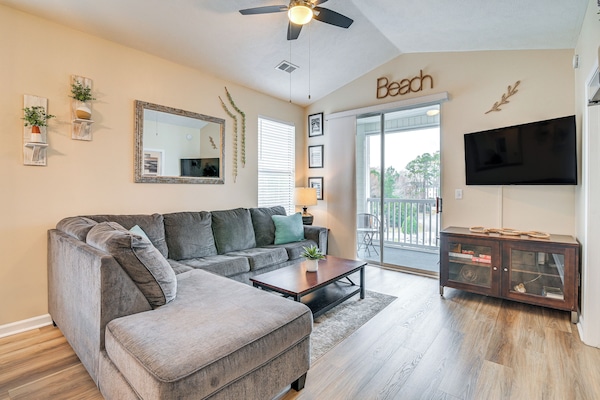 Myrtle Beach Vacation Rental Condo | 2BD | 2BA | 800 Sq Ft | Stairs Required