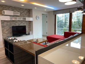 Deluxe Apartment | 2 bedrooms, in-room safe, desk, laptop workspace - Aura Suites (Istanbul)