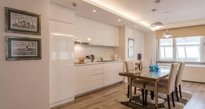 Aura Suites