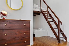 3 bedrooms, iron/ironing board, travel cot, WiFi