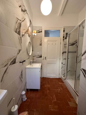 Hair dryer, towels - Saint Paul, Third Floor (Lisboa)