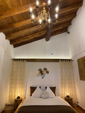 Romantic Suite, Garden View (Pasquale)
