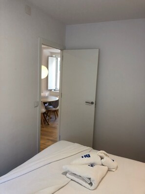 1 Schlafzimmer, Bügeleisen/Bügelbrett, Reisekinderbett, Internetzugang