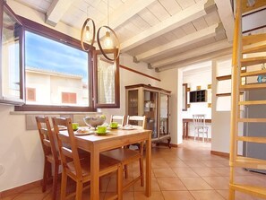 Dining - Solemar Sicilia   Casa Cielo (Santa Flavia)