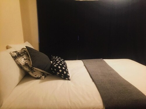 North London Cottage