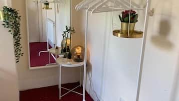 Standard Double Room | Free WiFi, bed sheets