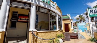더 홀리 힐 B&B