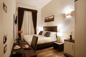 Superior Double or Twin Room, Non Smoking, City View | Premium bedding, down duvets, memory-foam beds, minibar - Elegant Rooms Roma - Guest House (Rome)