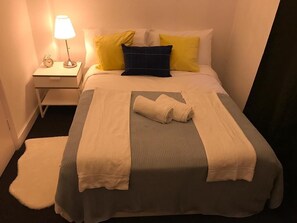Sistema de insonorización, wifi gratis y ropa de cama 