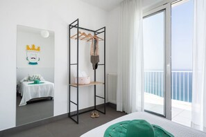 3 chambres, fer et planche à repasser, Wi-Fi, draps fournis