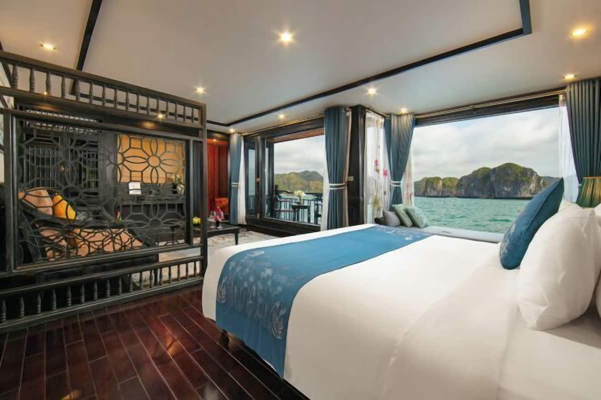 1 phòng ngủ, minibar, két bảo mật tại phòng, bàn