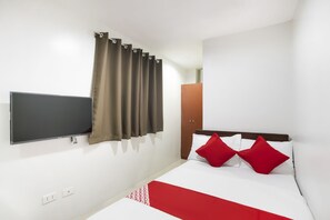 Room - 395 Elti Dormitel (Angeles City)